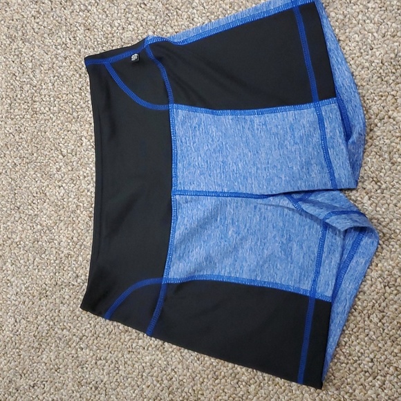 La Vie en Rose Athletic Shorts - Picture 1 of 8